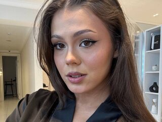 Lj toy jasmin DemetriceTaneja