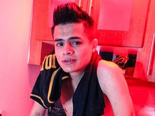 Cam naked fuck GarrySlover